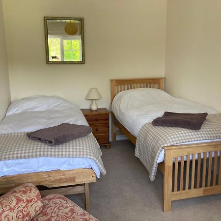 Meadowland Farm Bed & Breakfast Dolton Bagian luar foto